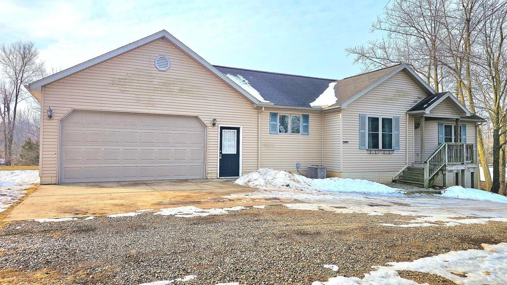 Photo of 10513 Loughrea Lane, Cement City, MI 49233 (MLS # 26005677)