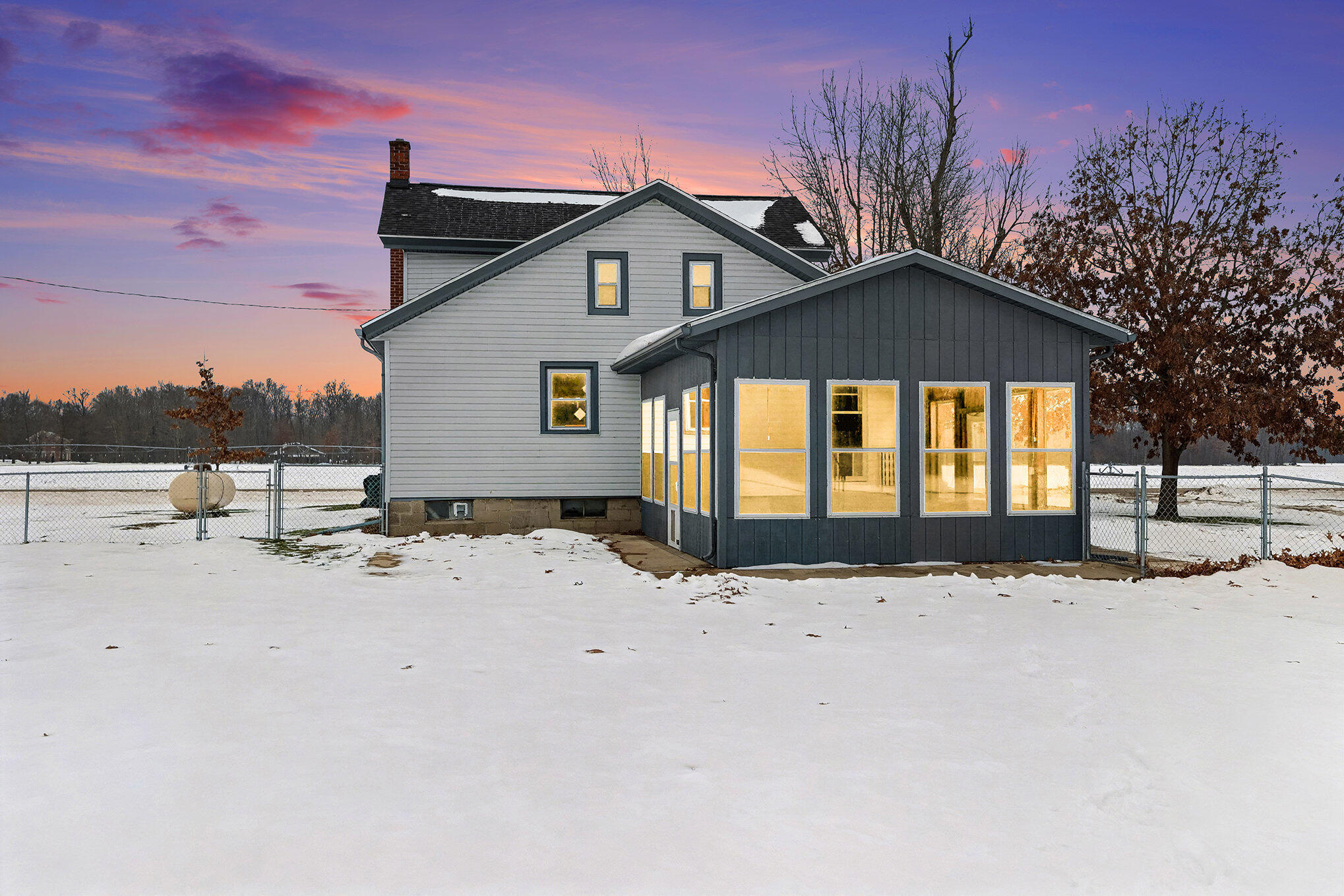 19910 Moorepark Road