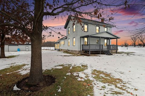 19910 Moorepark Road Three Rivers MI 49093