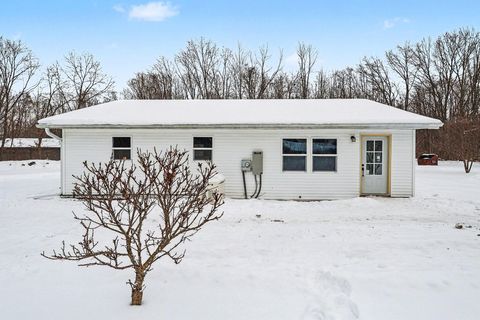 Photo of 10590 Gorsline Road, Battle Creek, MI 49014 (MLS # 26004363)
