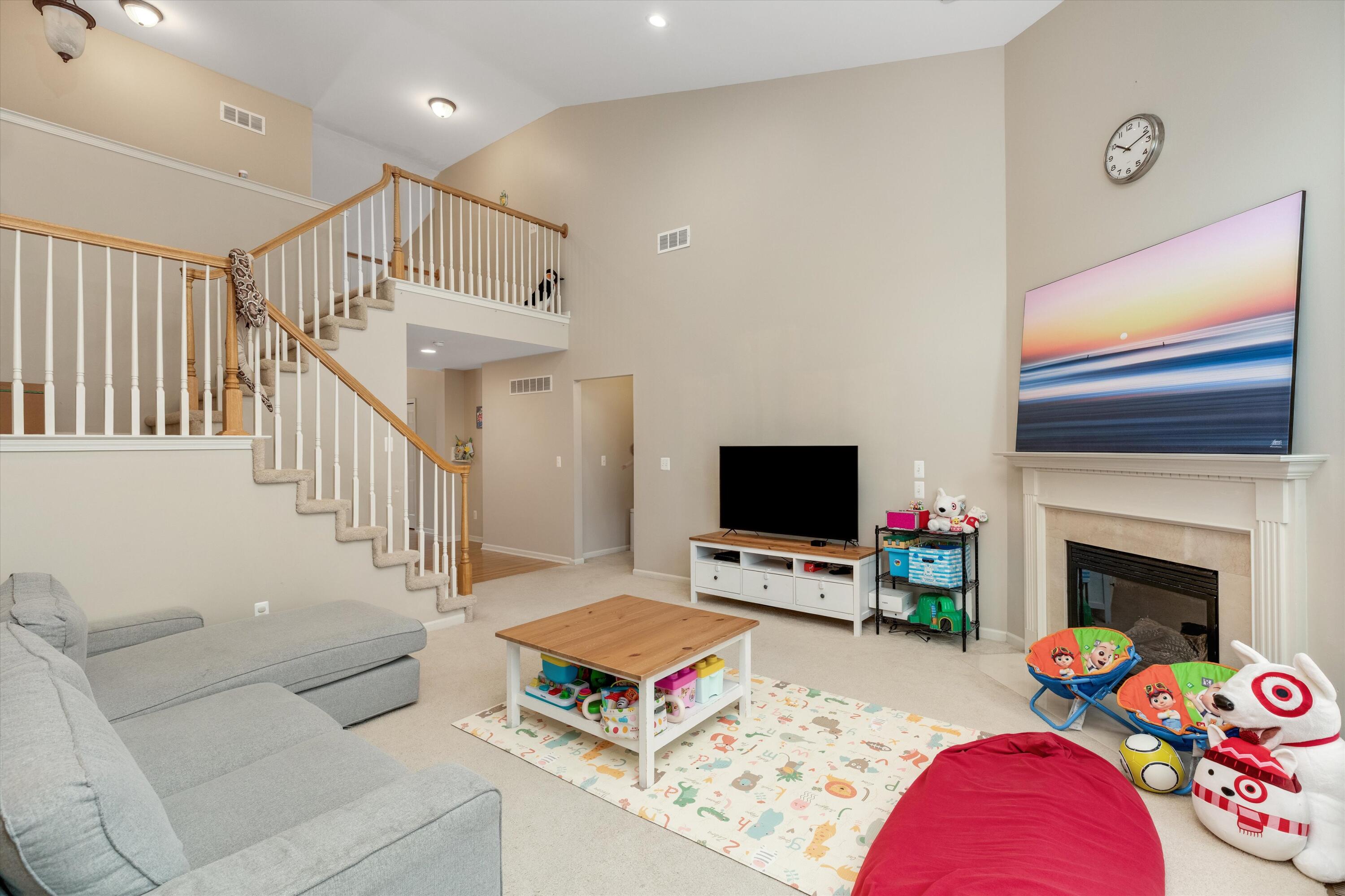 2385 Yasmin Drive