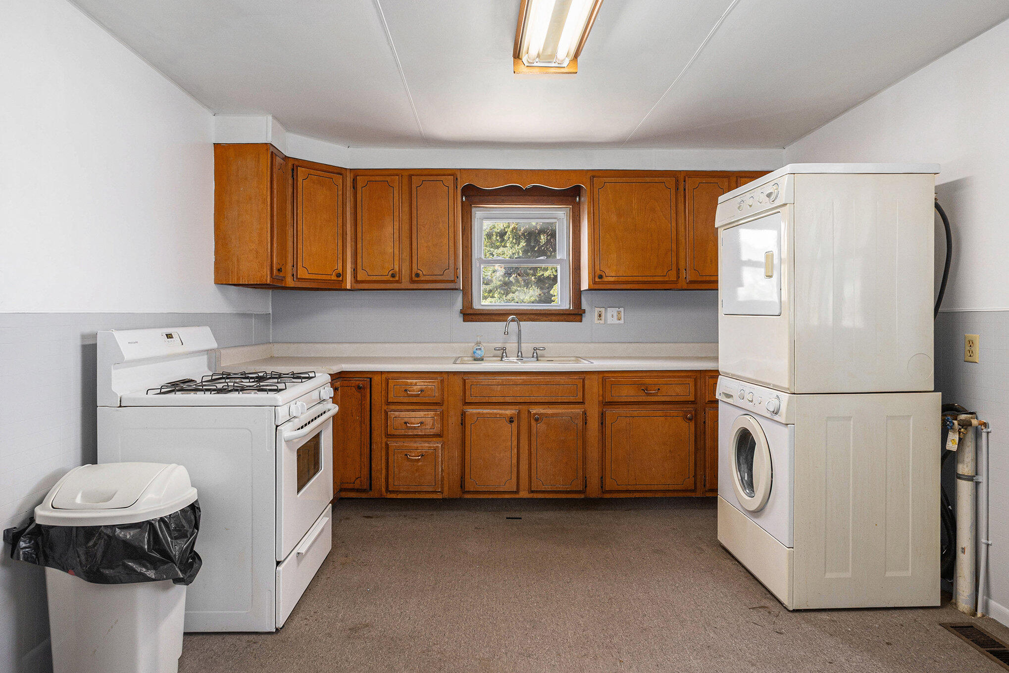 Sturgis, Michigan 49091, United States, 3 Bedrooms Bedrooms, ,2 BathroomsBathrooms,Residential,Active,197098