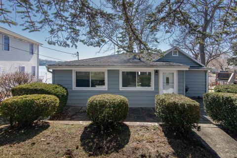 94687 Oak Street, Dowagiac, MI 49047 - MLS#: 25009781