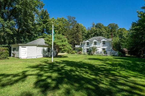 61412 Walnut Street Cassopolis MI 49031