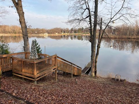 1515 E Beechwood Lane, White Cloud, MI 49349 - MLS#: 25015087