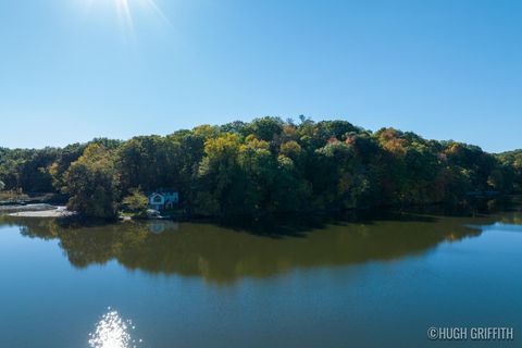 Photo of 6811 Burger Drive SE, Grand Rapids, MI 49546 (MLS # 25054084)