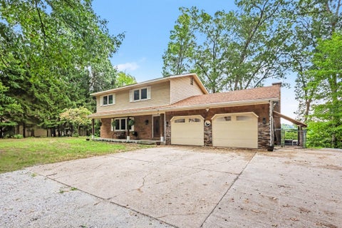Photo for 127 E Maple Street