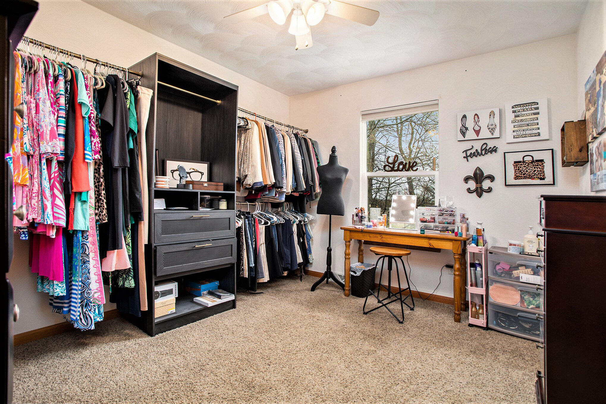 Battle Creek, Michigan 49015, United States, 5 Bedrooms Bedrooms, ,4 BathroomsBathrooms,Residential,Pending,115406