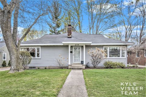 MLS: 25017548