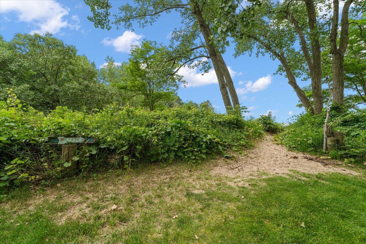 5501 Sunset Path