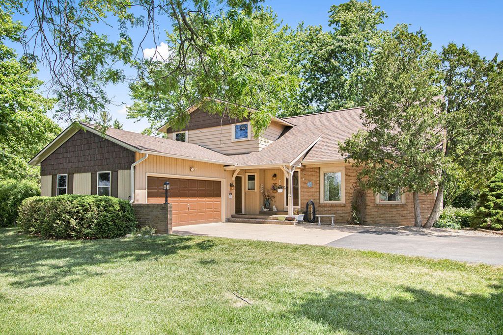 Photo of 2791 76th Street SE, Caledonia, MI 49316 (MLS # 23018945)