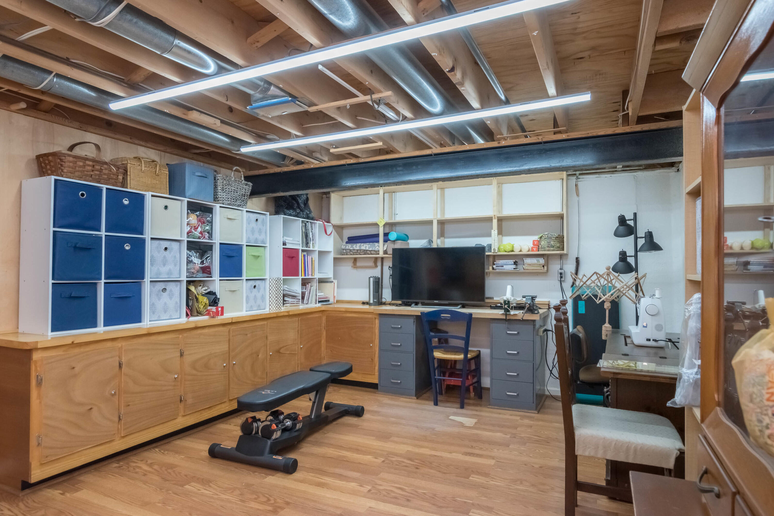 Rochester Hills, Michigan 48309, United States, 2 Bedrooms Bedrooms, ,3 BathroomsBathrooms,Residential,Pending,132411