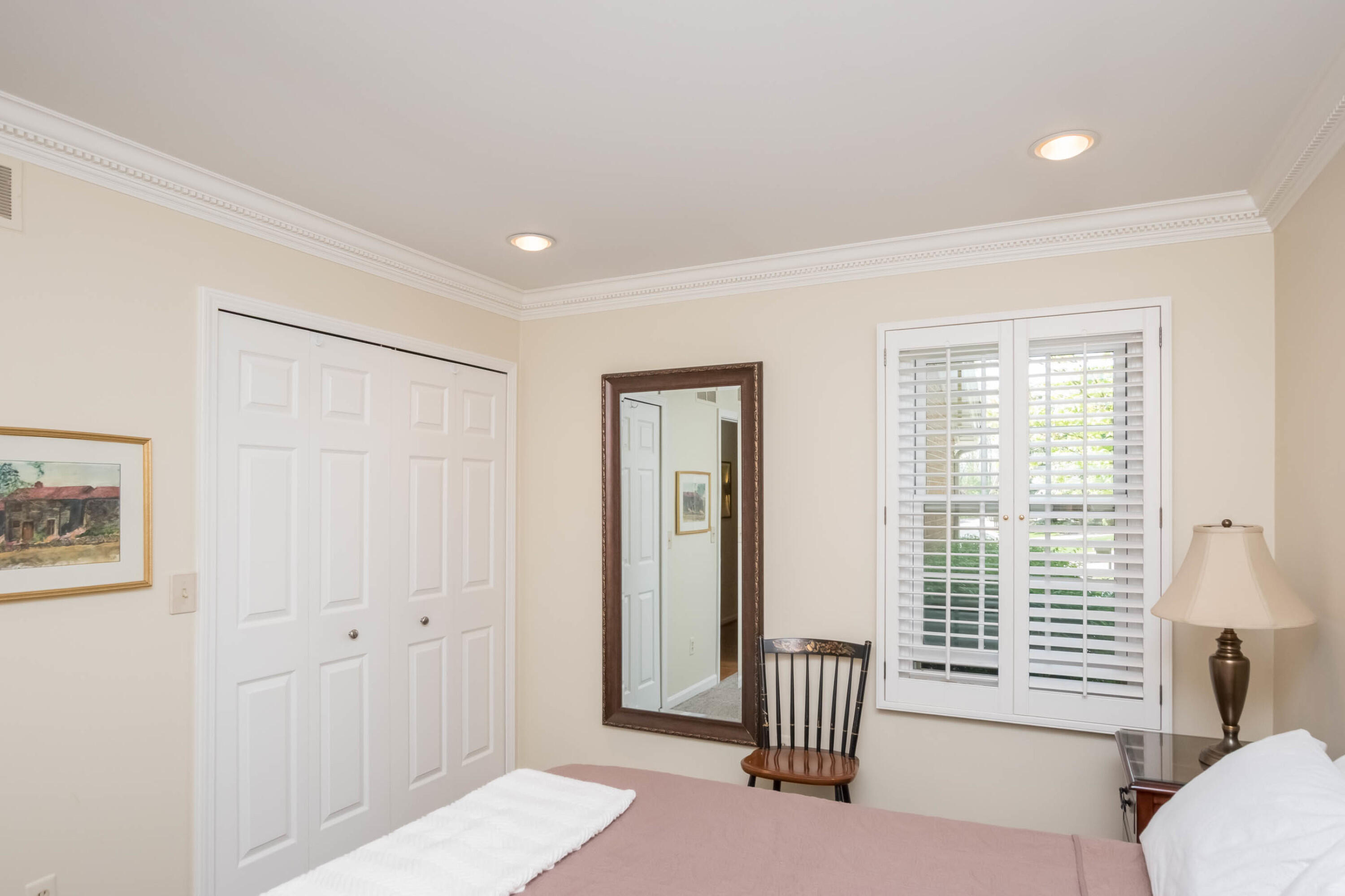 Rochester Hills, Michigan 48309, United States, 2 Bedrooms Bedrooms, ,3 BathroomsBathrooms,Residential,Pending,132411