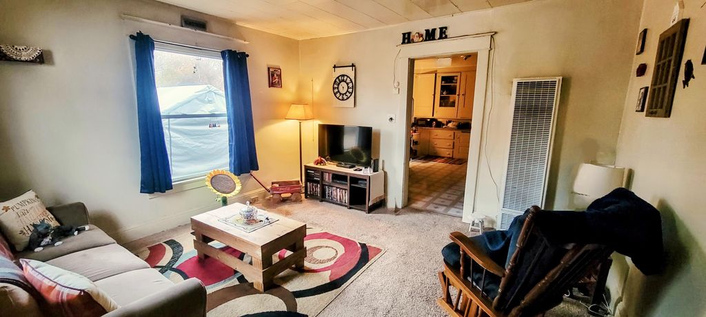 Photo of 357 Amity Avenue, Muskegon, MI 49442 (MLS # 25060264)