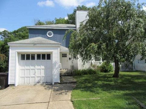 Single Family Residence in South Haven MI 671 Center Street.jpg