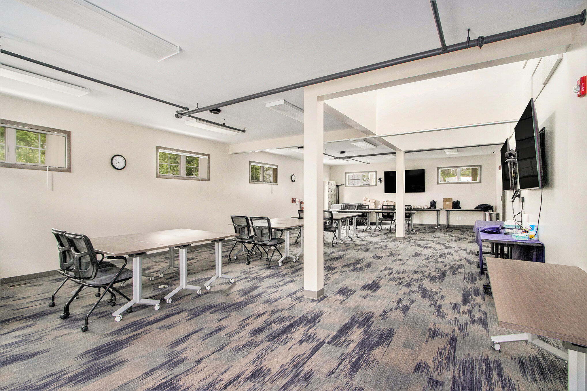 Battle Creek, Michigan 49037, United States, ,3 BathroomsBathrooms,Commercial,Pending,133982