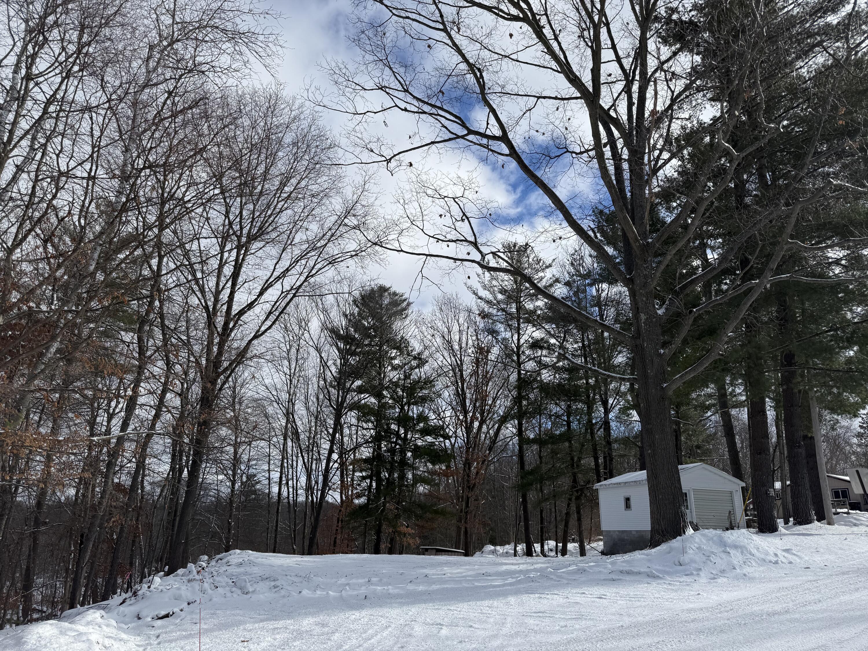 10780 Round Lake Drive