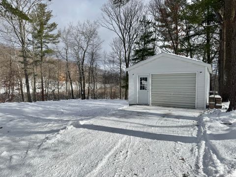 10780 Round Lake Drive Mecosta MI 49332