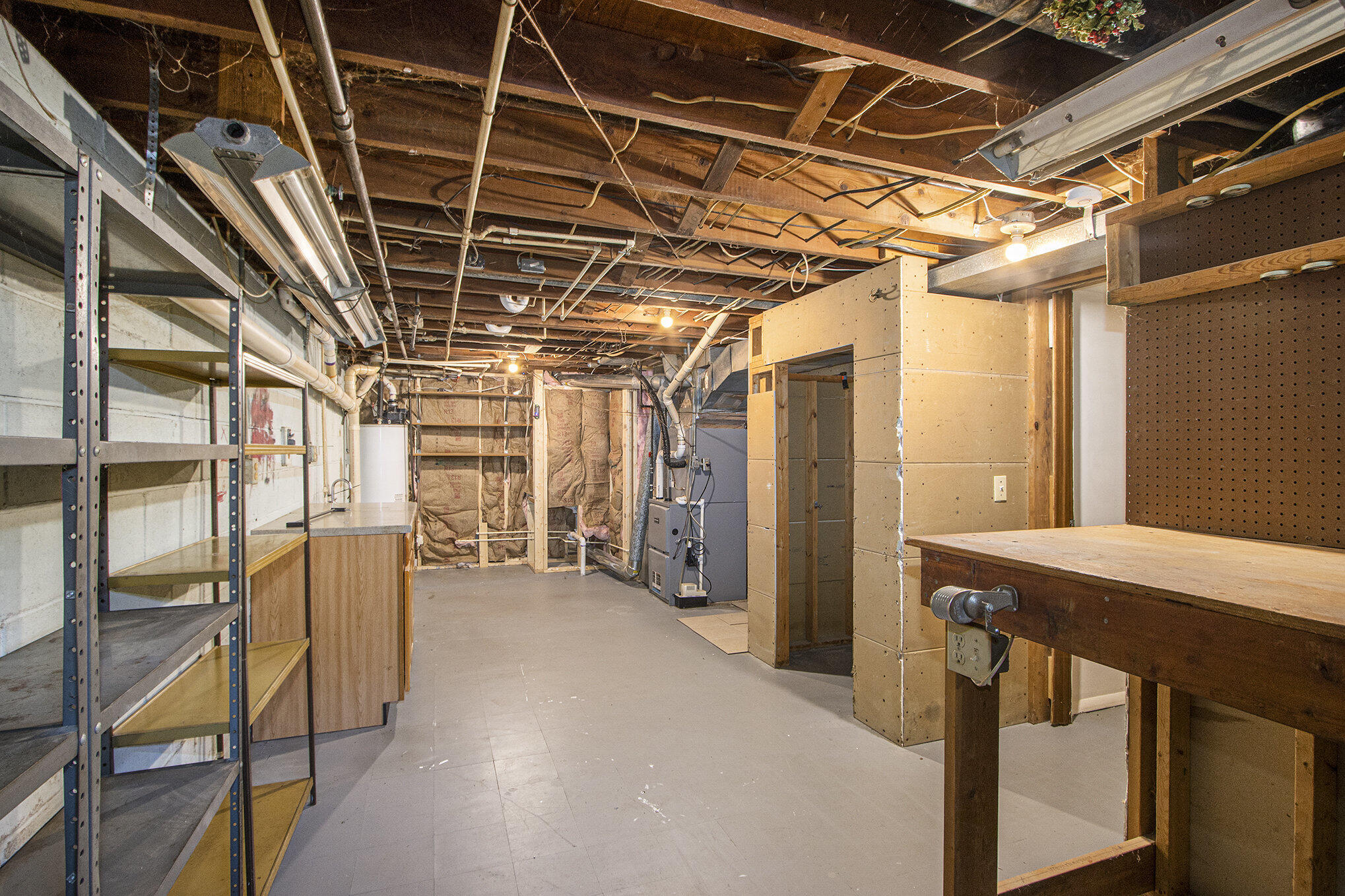 Portage, Michigan 49024, United States, 3 Bedrooms Bedrooms, ,4 BathroomsBathrooms,Residential,Active,207302