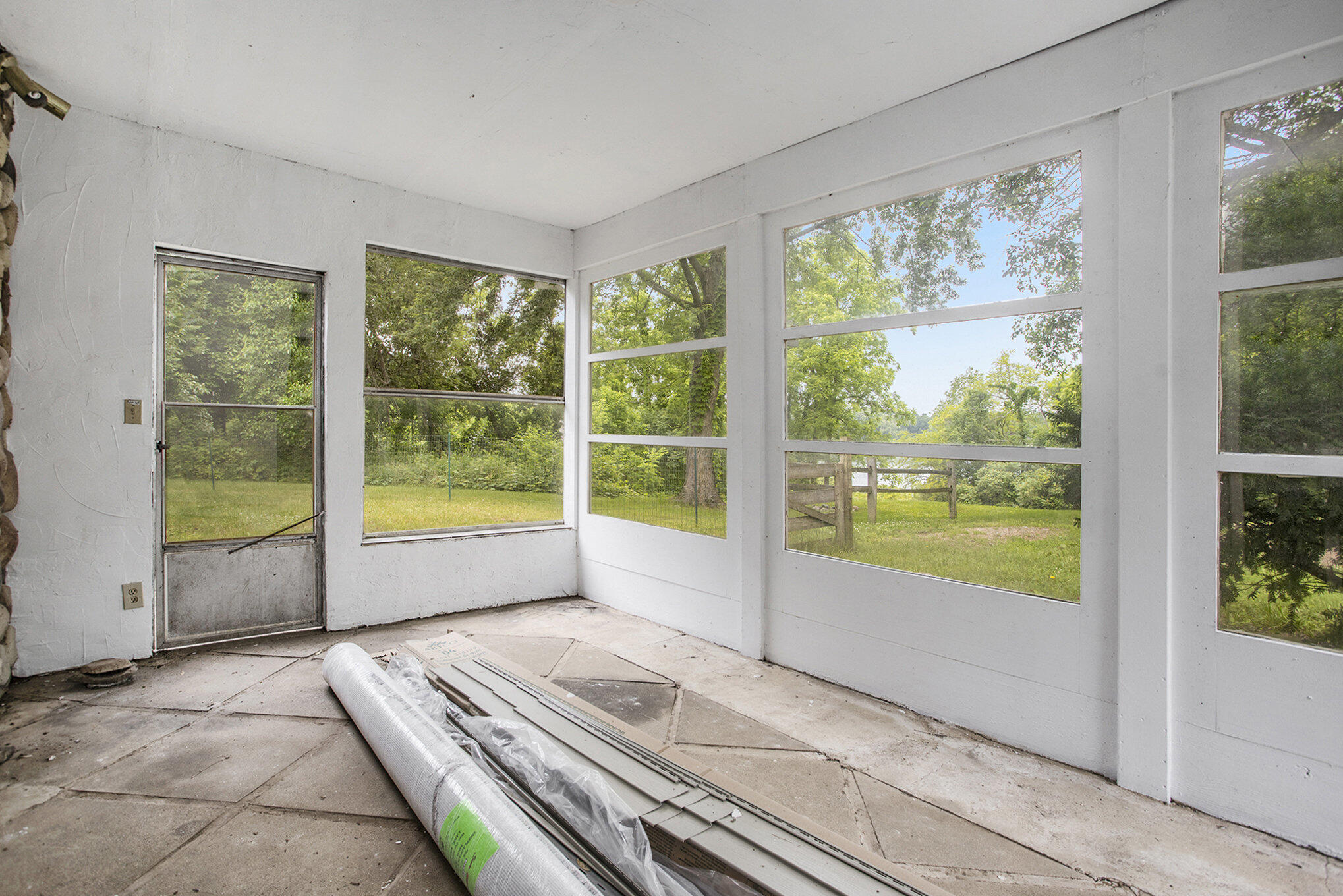 Delton, Michigan 49046, United States, 3 Bedrooms Bedrooms, ,2 BathroomsBathrooms,Residential,Active,157159