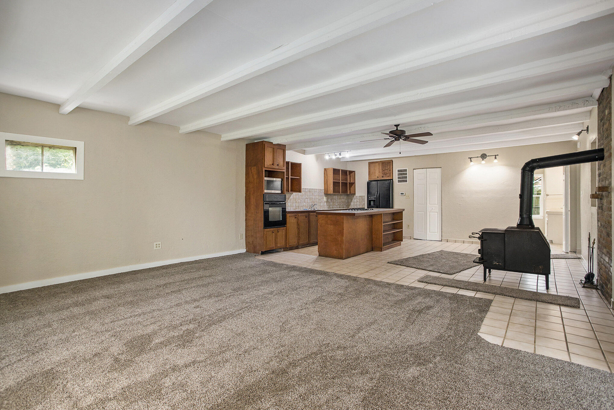 Delton, Michigan 49046, United States, 3 Bedrooms Bedrooms, ,2 BathroomsBathrooms,Residential,Active,157159