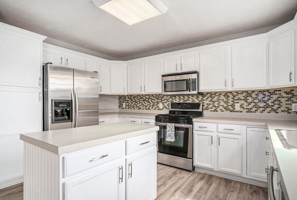 Photo of 1394 Highland Hill, Lowell, MI 49331 (MLS # 25033695)