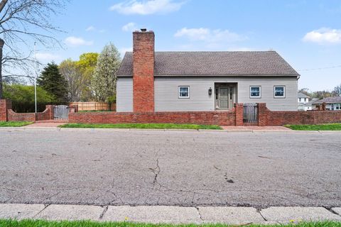 Photo of 519 E Spruce Street, Marshall, MI 49068 (MLS # 26016660)