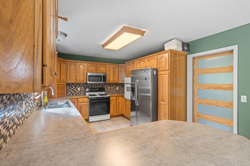 Photo of 1330 S Griffin Street, Grand Haven, MI 49417 (MLS # 25053562)