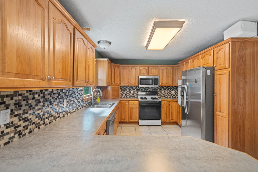 Photo of 1330 S Griffin Street, Grand Haven, MI 49417 (MLS # 25053562)