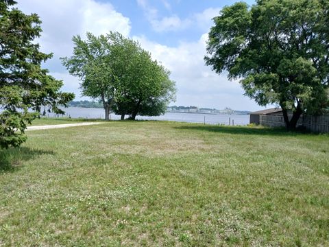Photo of 846 S Lakeshore Drive #Parcel ''C'', Ludington, MI 49431 (MLS # 26032701)