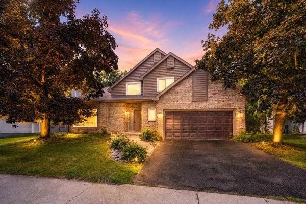 5295 BEAR LAKE DR, EAST LANSING, MI 48823 - Image 52f4d716ce76bae9a477b4960fcd5b3b/3706230656