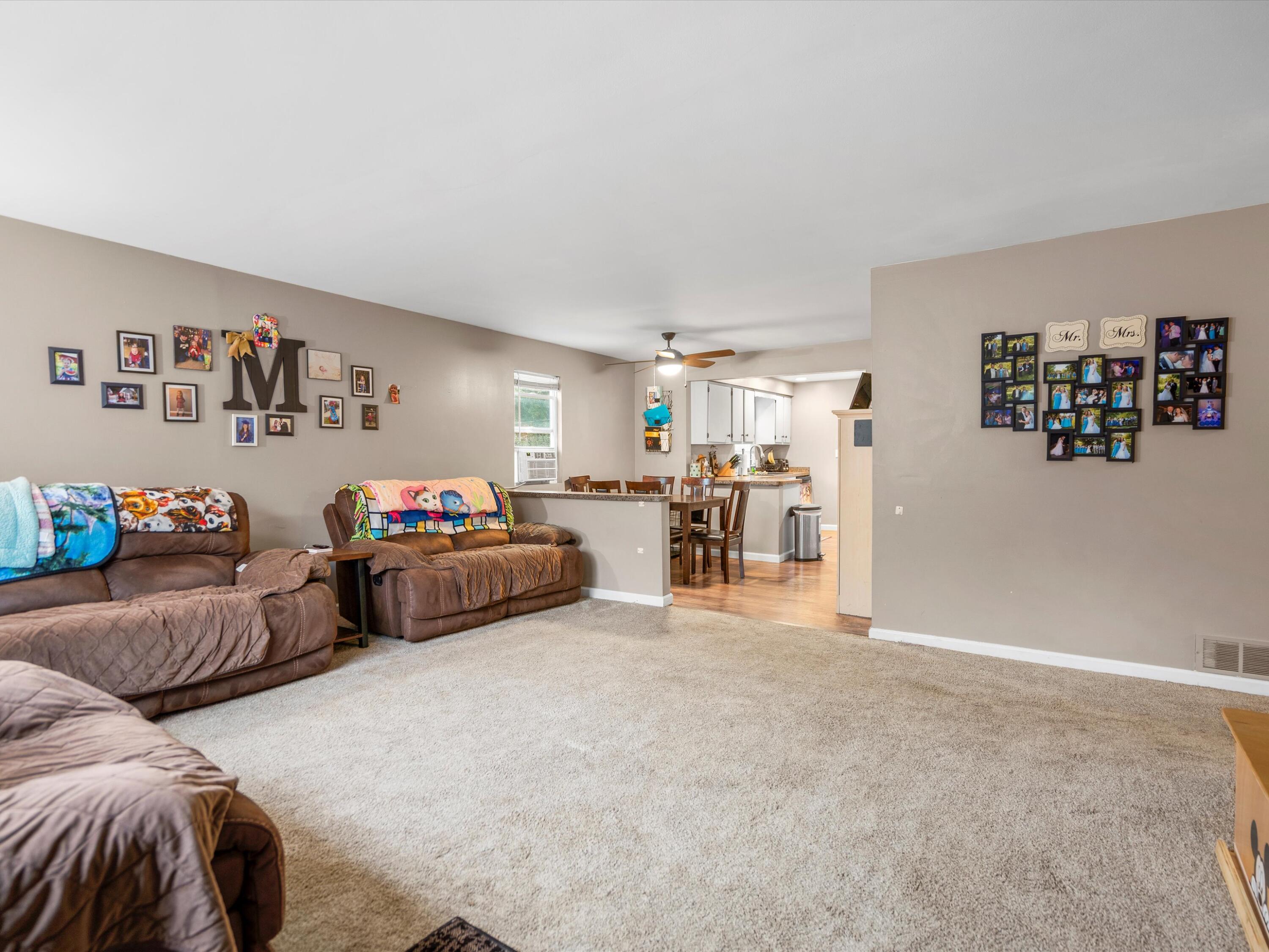 449 Joslyn Road