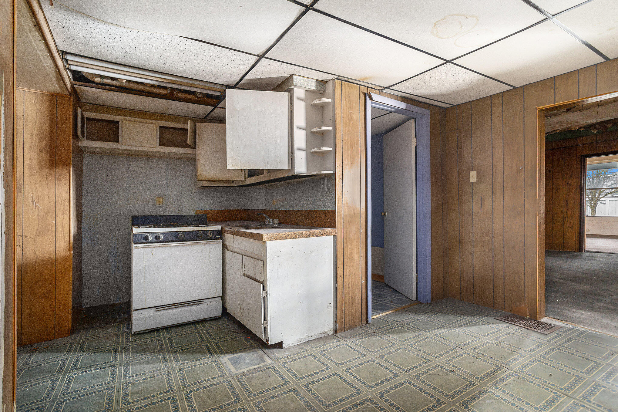 Albion, Michigan 49224, United States, ,Residential,Pending,79492