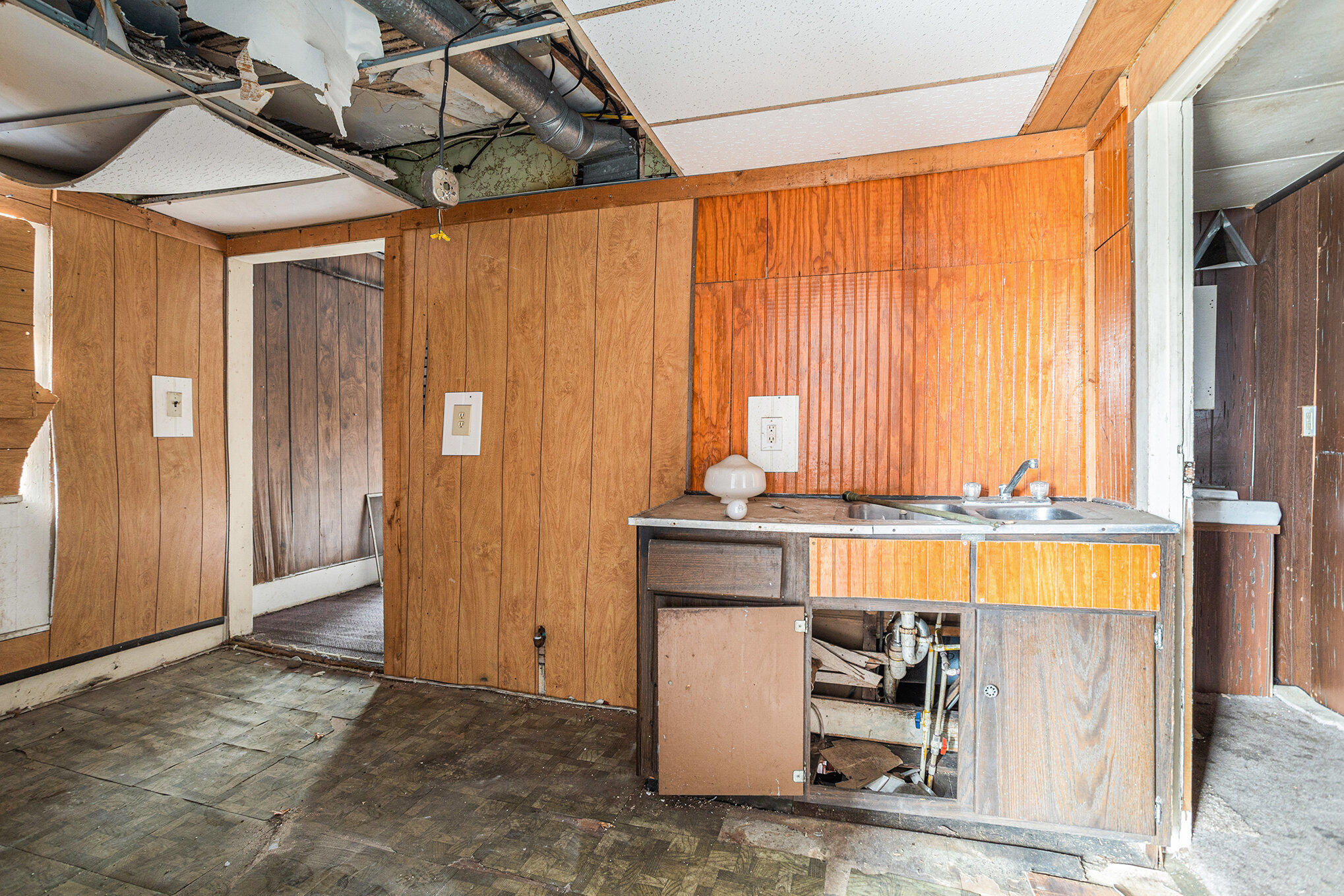 Albion, Michigan 49224, United States, ,Residential,Pending,79492