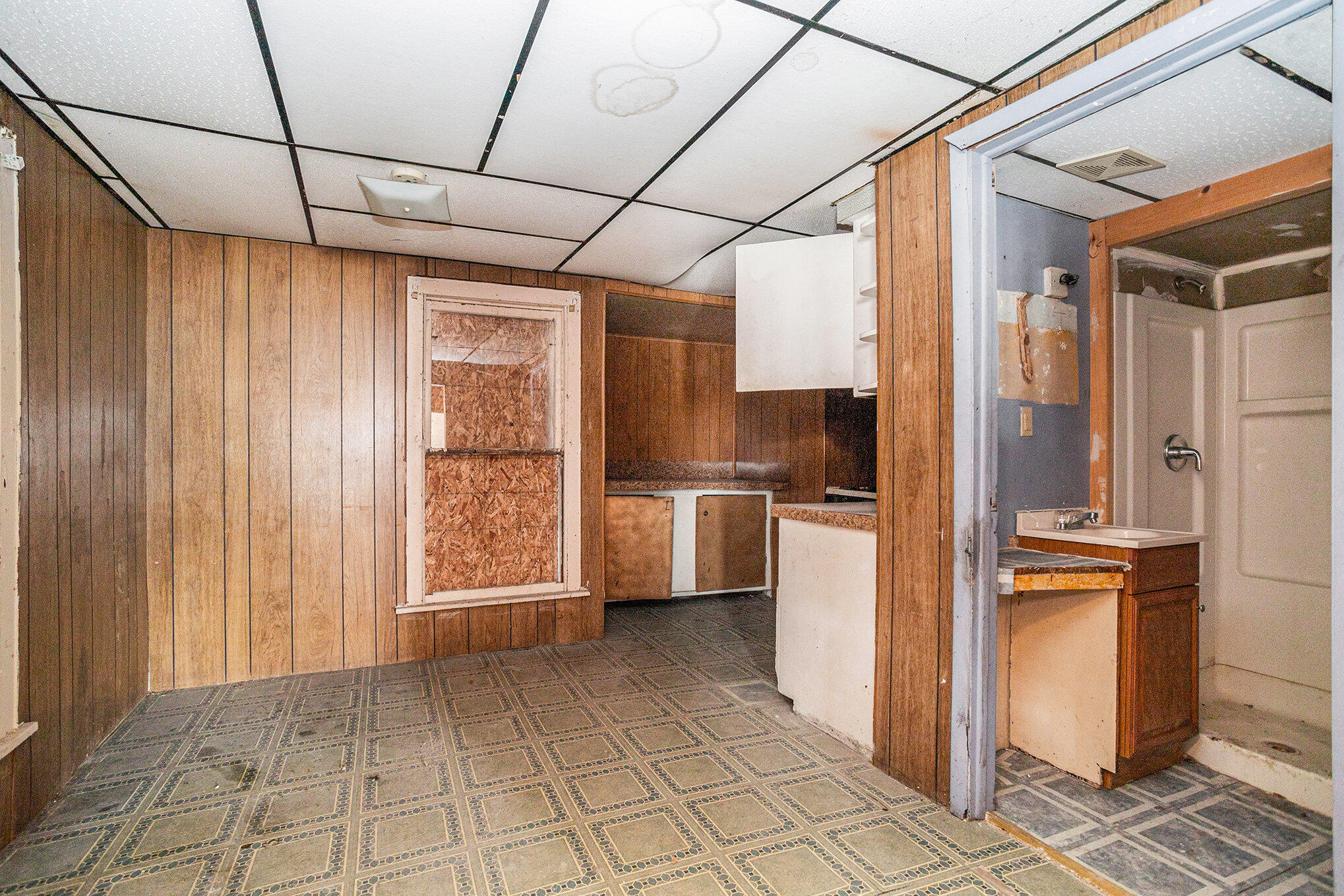 Albion, Michigan 49224, United States, ,Residential,Pending,79492