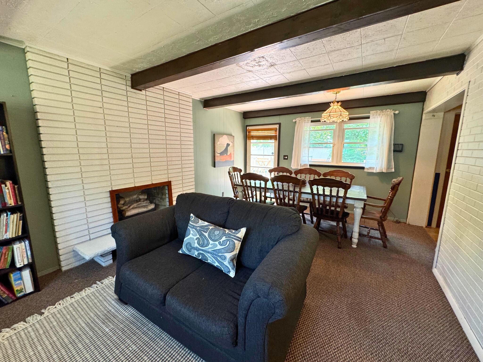 23591 Norcrest Drive