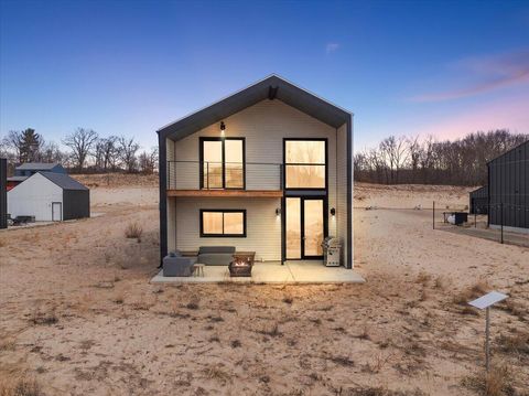 Photo of 7400 Lake Solis Drive, Stevensville, MI 49127 (MLS # 26005773)