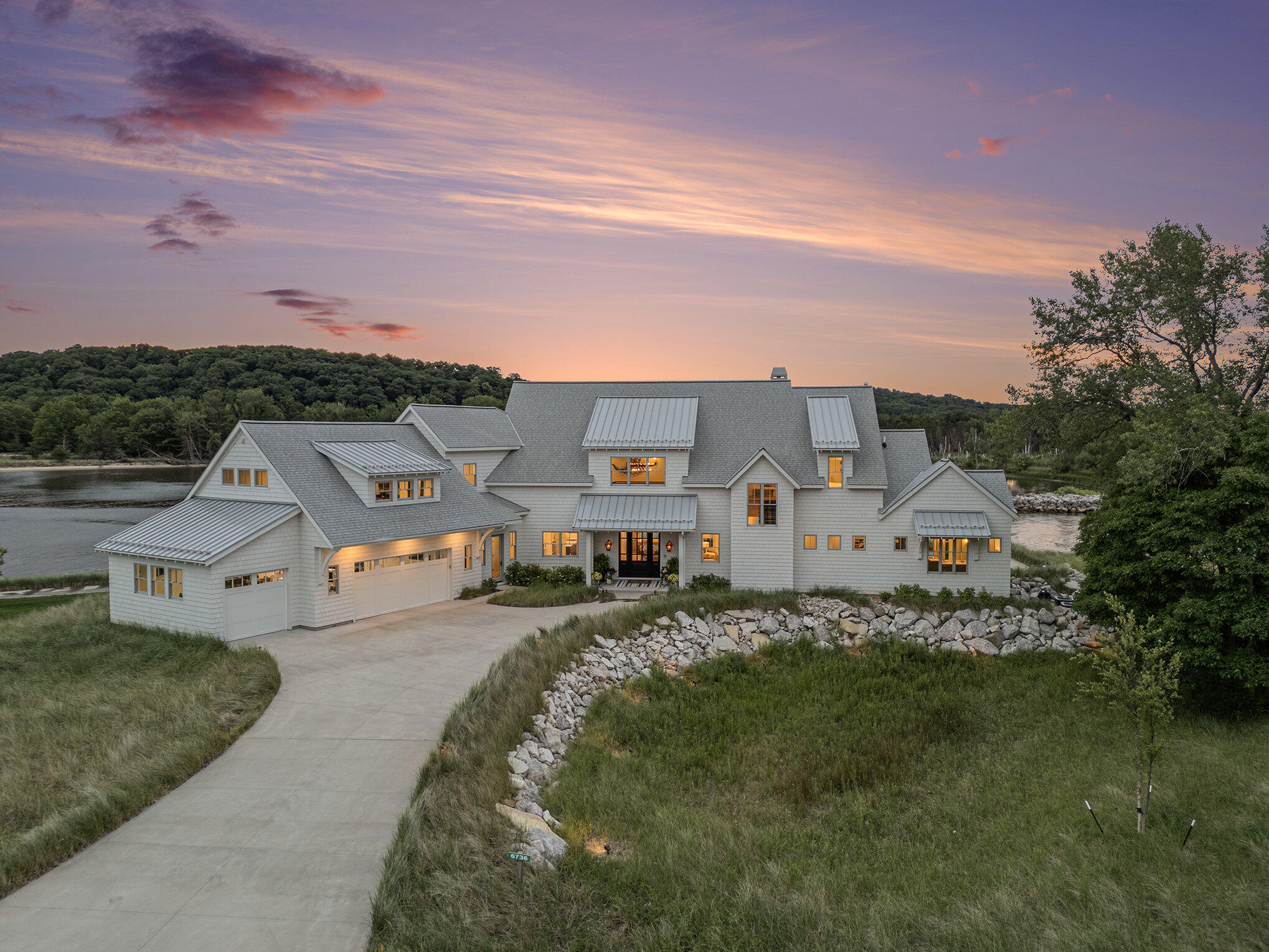 6736 Saugatuck Beach Road