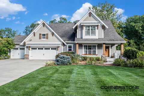 Photo of 4304 Oak River Court NE, Grand Rapids, MI 49525 (MLS # 26008992)