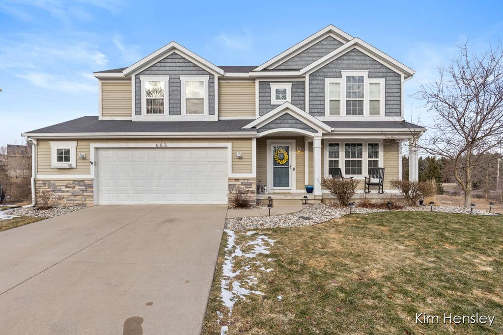 Photo of 663 Orchard Court NE, Rockford, MI 49341 (MLS # 26007582)