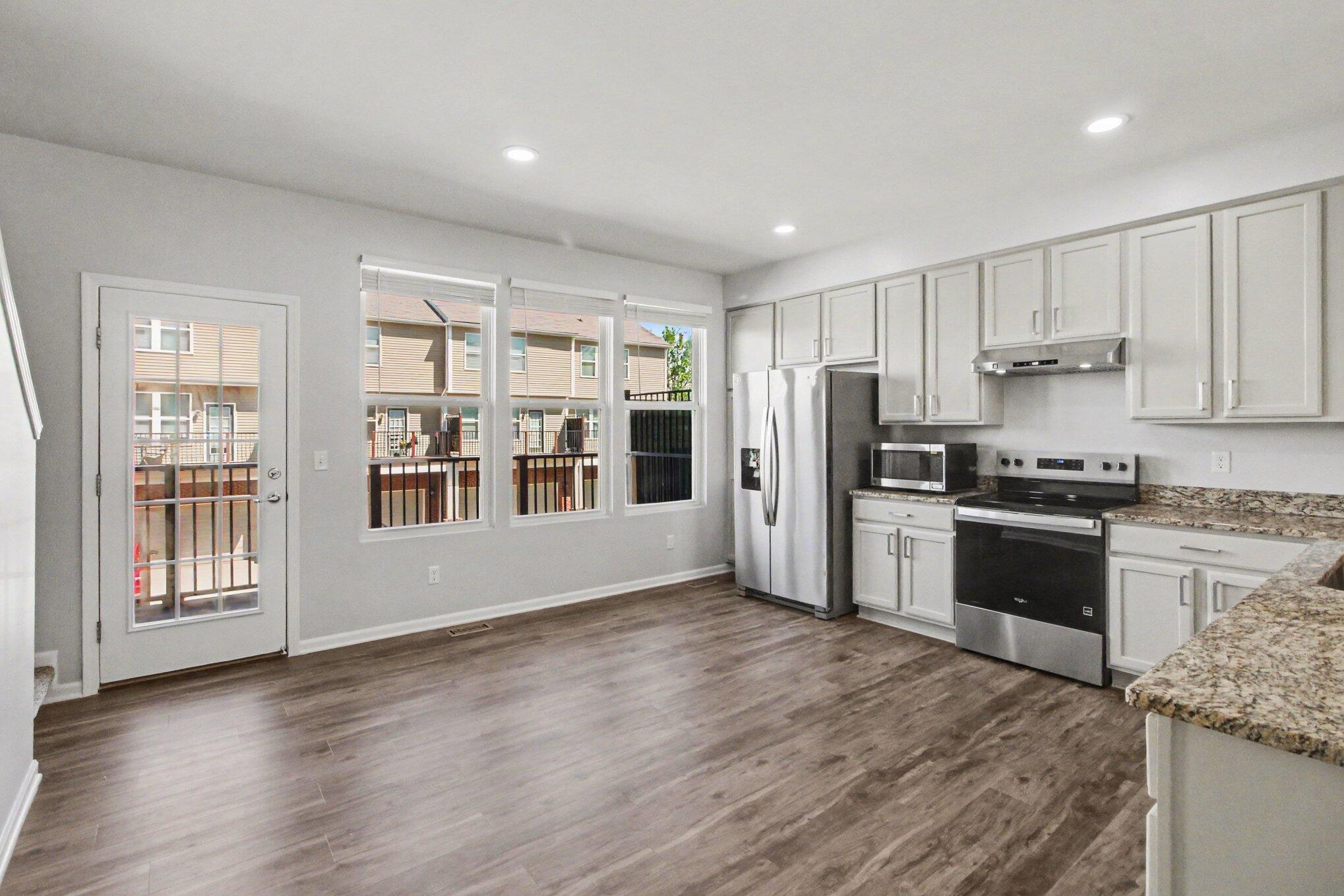 44510 Ellery Lane