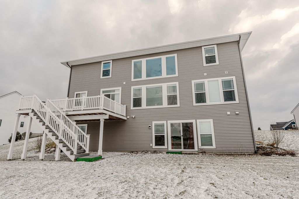 Photo of 4478 Point Superior Court, Holland, MI 49424 (MLS # 26009553)