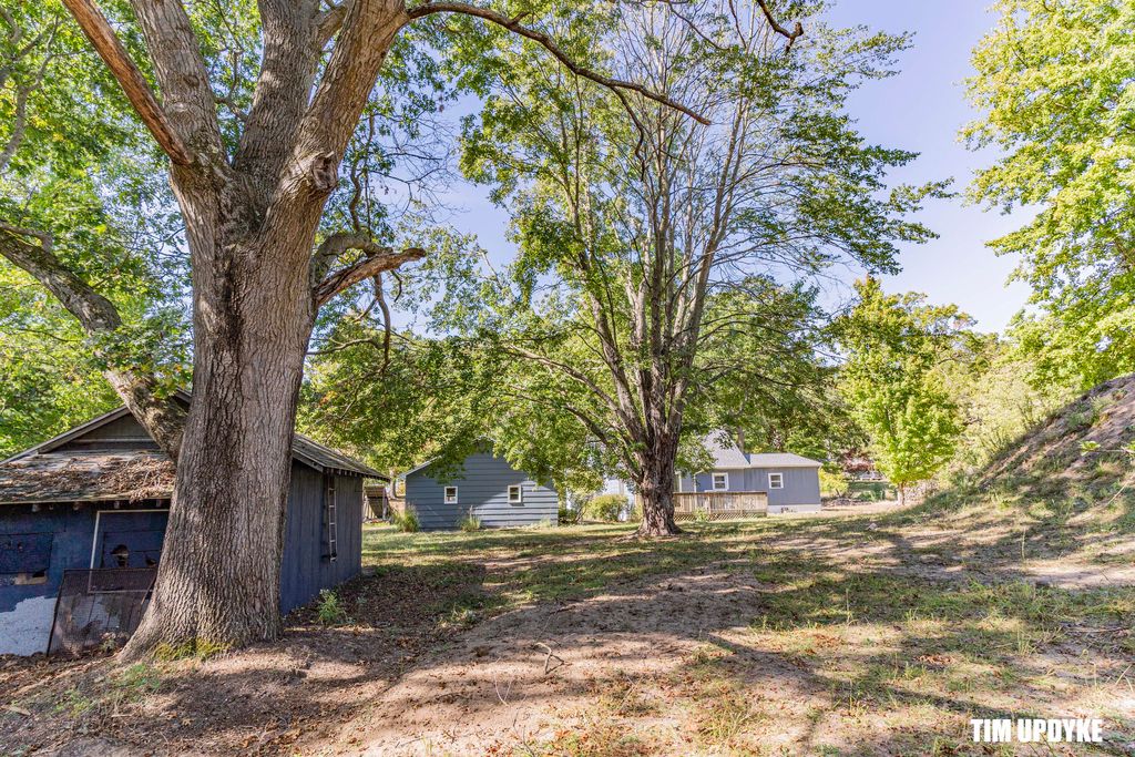 Photo of 34 S Weber Road, Muskegon, MI 49445 (MLS # 25051053)