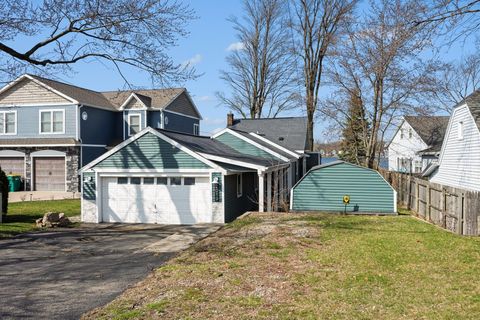 2019 Lakeview Drive Portage MI 49002