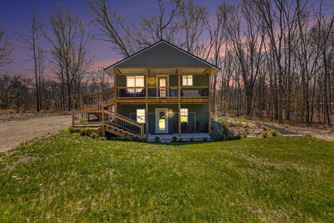 Photo of 7239 E Sandra Kay Road, Fountain, MI 49410 (MLS # 26022113)