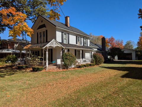 Photo of 122 N Hudson Street, Coldwater, MI 49036 (MLS # 25058236)