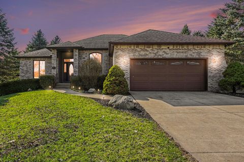 Photo of 52 E Acacia Boulevard, Battle Creek, MI 49015 (MLS # 26013295)