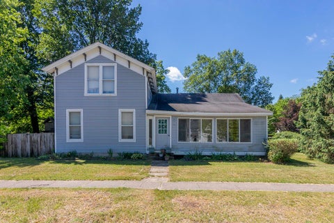 Photo for 506 E 2nd Street