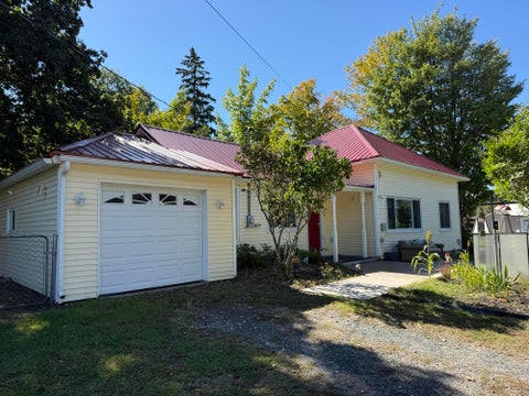 Photo of 510 N Delia Street, Ludington, MI 49431 (MLS # 26051915)