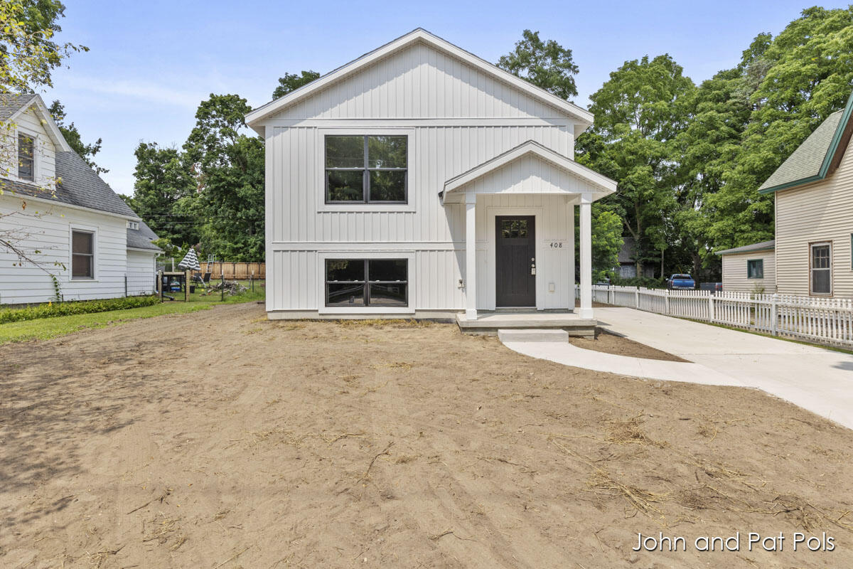 View Greenville, MI 48838 house